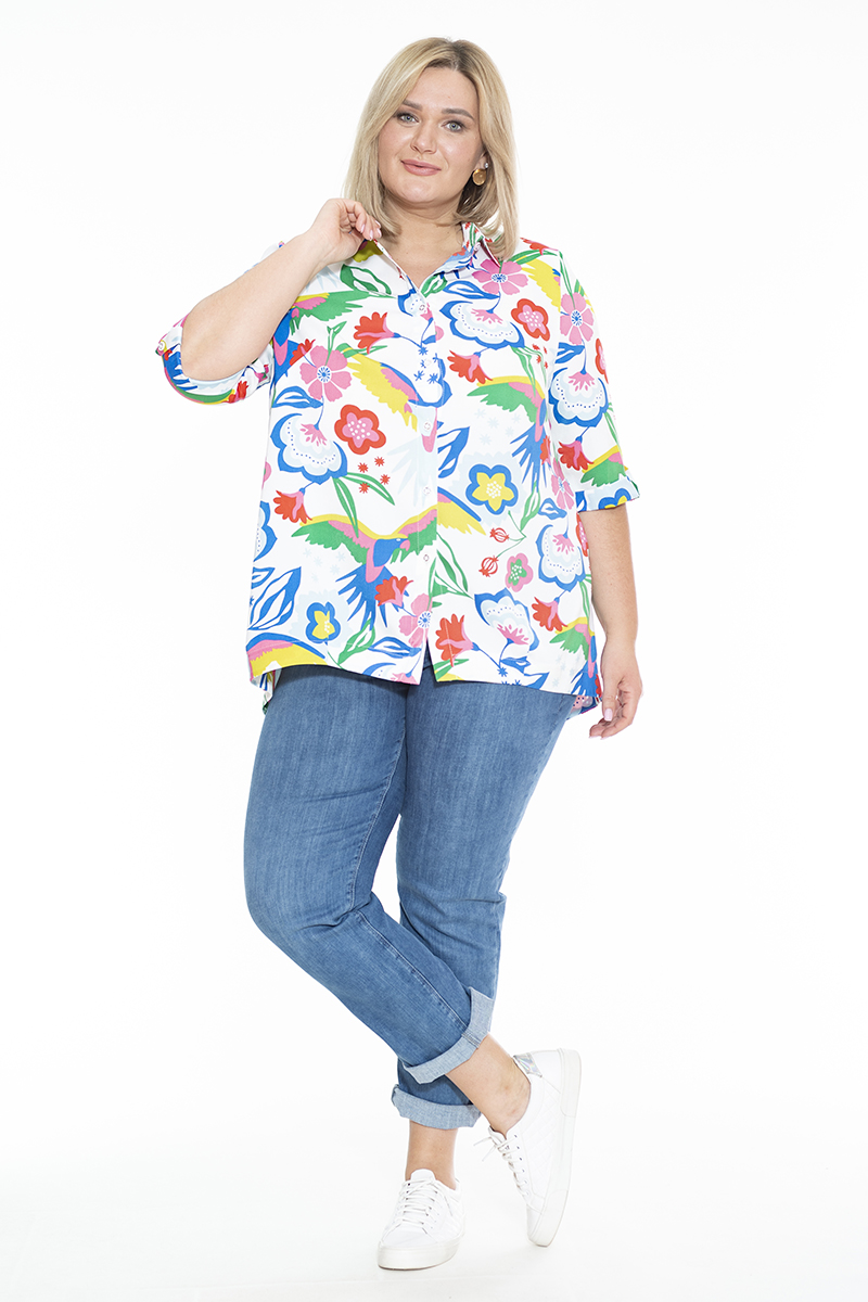 Блуза 407-38-05-34М белая, попугаи, рукав 3/4